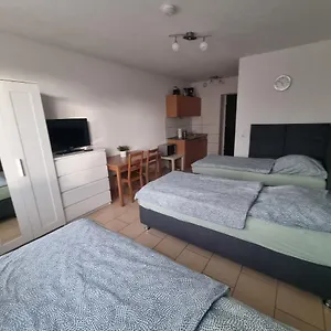 https://workers-sleep-station.dortmundhotels.net