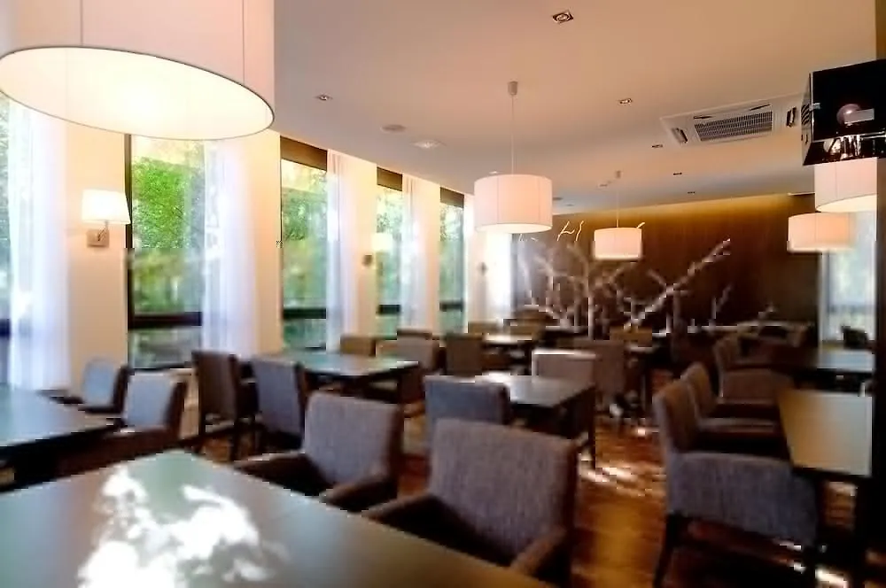 ****  Achat Hotel Muenchen Sued Германия