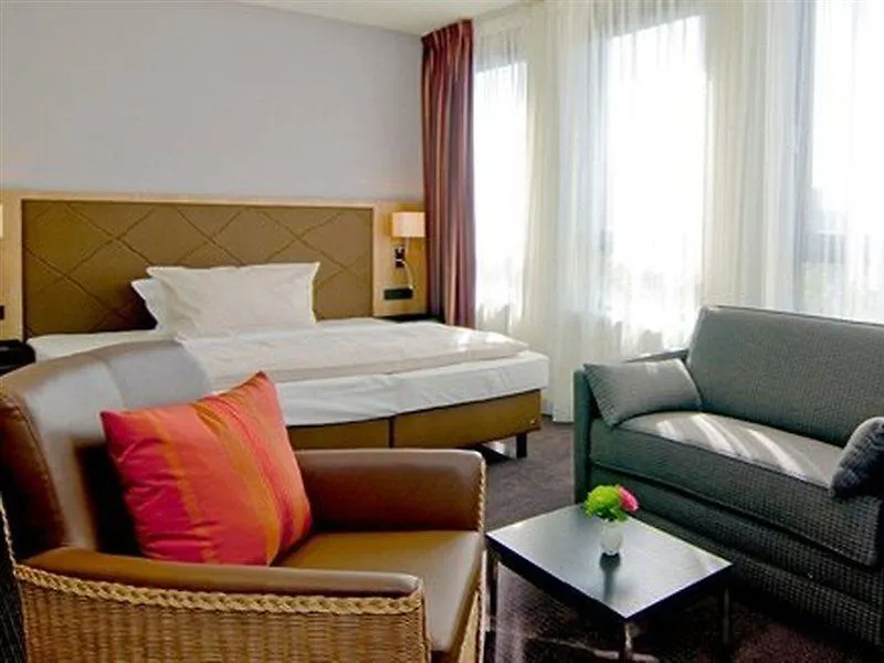 Achat Hotel Muenchen Sued 4*, Мюнхен